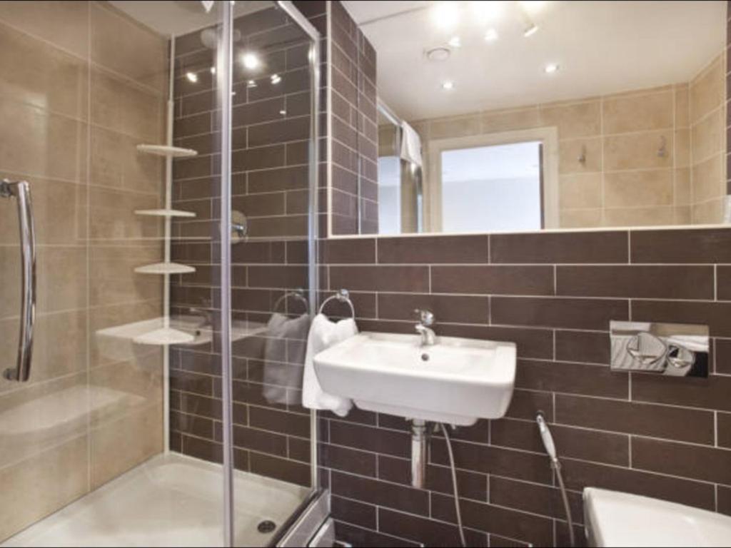 Churchill Two Bedroom Apartments With Free Parking And The Minster View York Zimmer foto